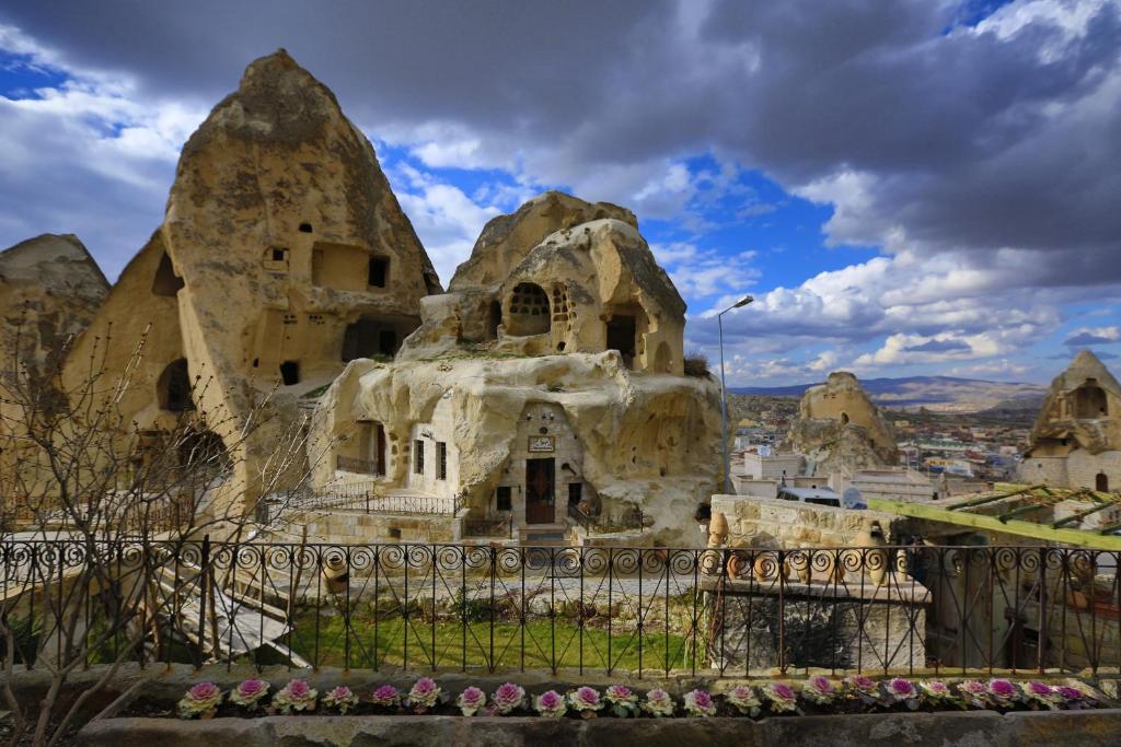 Amber Cave Suites Göreme Exterior foto